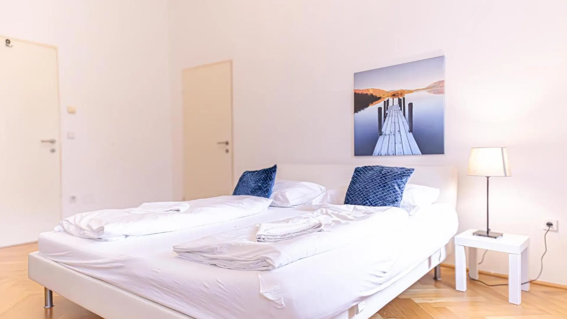 Amazing 2Br City Stay, Wiener Stadthalle 0*, Viena Austria
